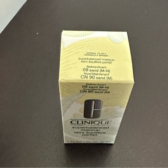 NEW FULL SIZE CLINIQUE SUPERBALANCED MAKEUP FOUNDATION IN SHADE CN 90 SAND 30 ml - Picture 9 of 9